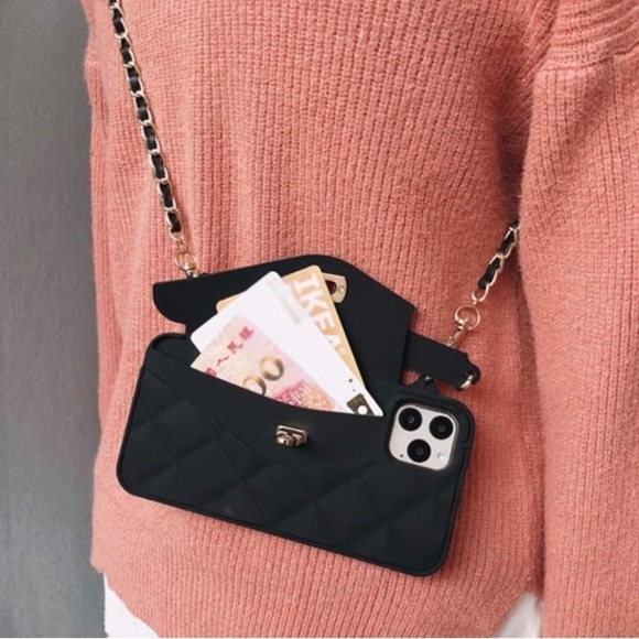 iPhone 11 pro max Case - Picture 2 of 15